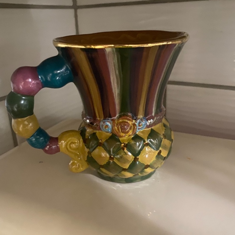 Rare trapeze mug